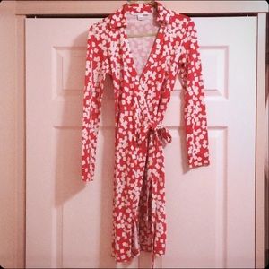 Diane von Furstenburg DvF iconic wrap dress, 2